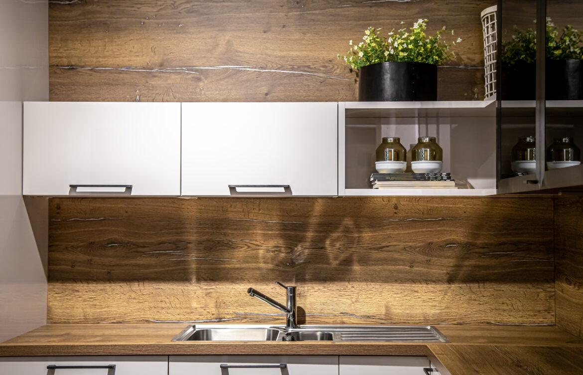 Trending Finishes for Custom Kitchen Cabinets