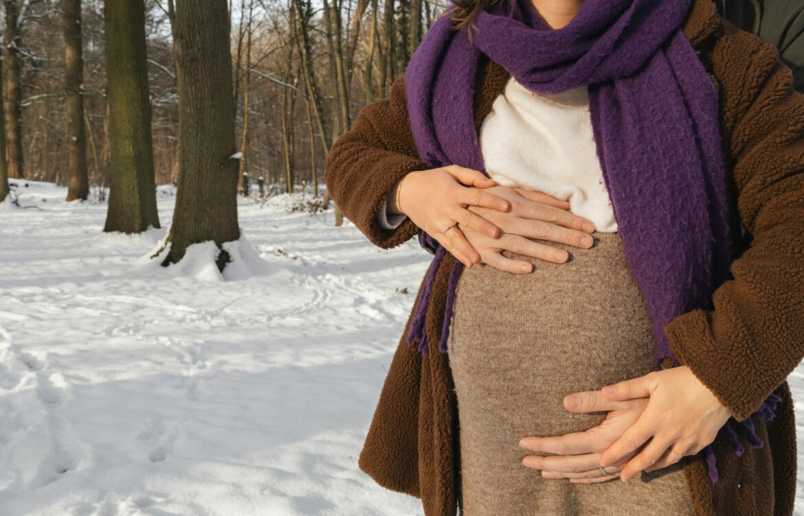 Navigating Morning Sickness: Effective Natural Remedies During Pregnancy