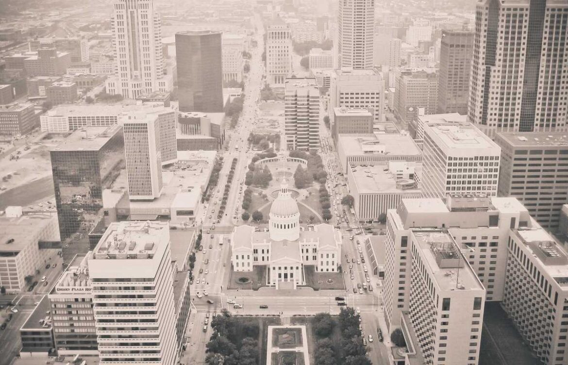 argent de l’industrie, acheter une super voiture avec tesl